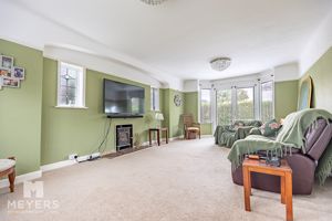 Photo 13- click for photo gallery